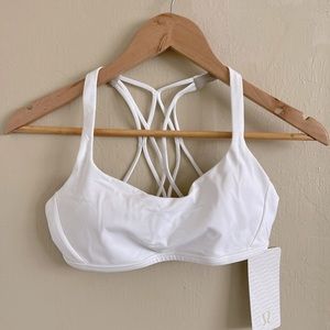Lululemon Free to be Zen Bra